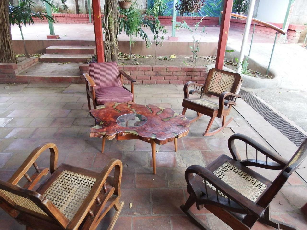 Hotel Casa Benjamin Linder Managua Esterno foto
