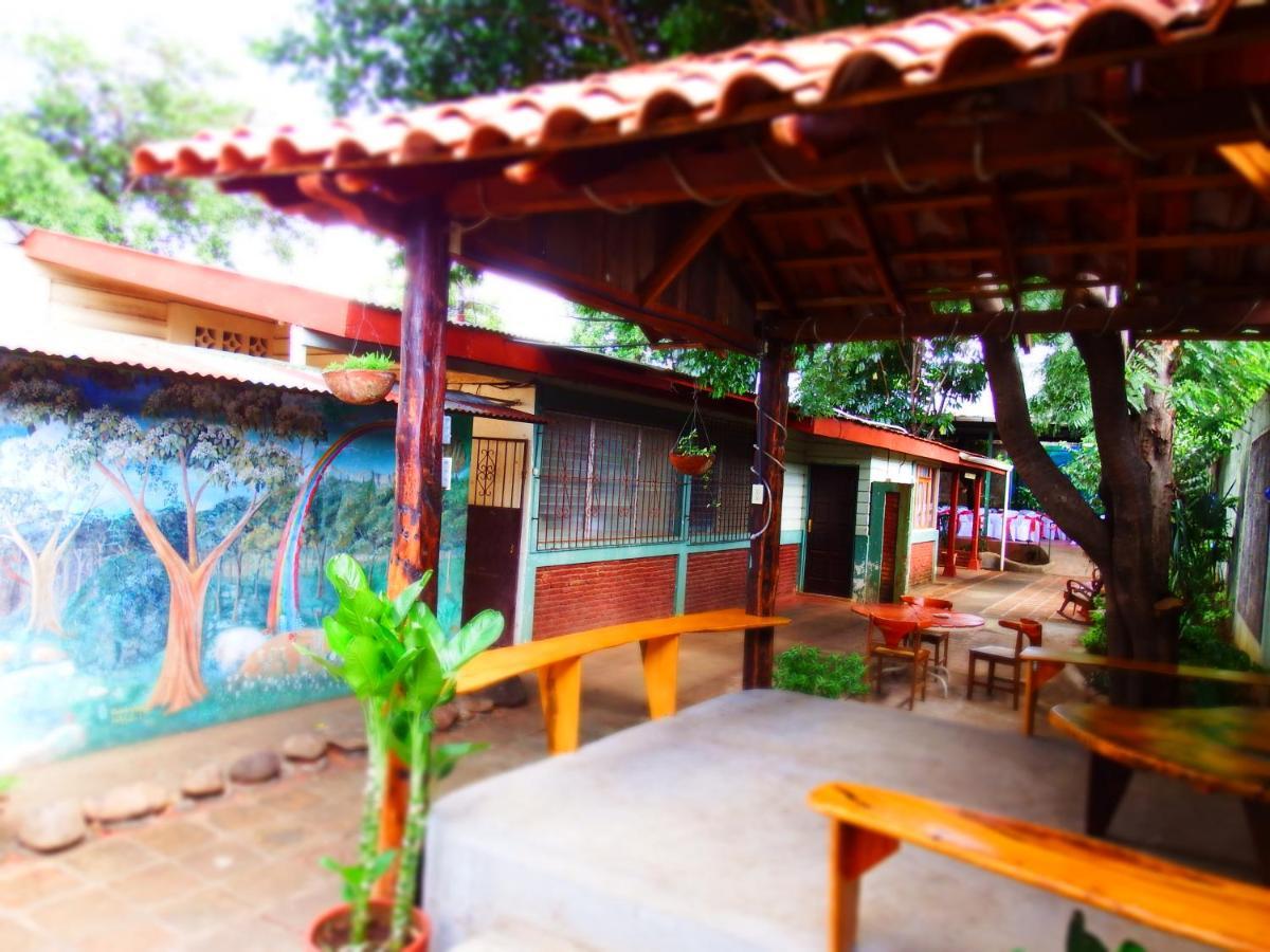 Hotel Casa Benjamin Linder Managua Esterno foto