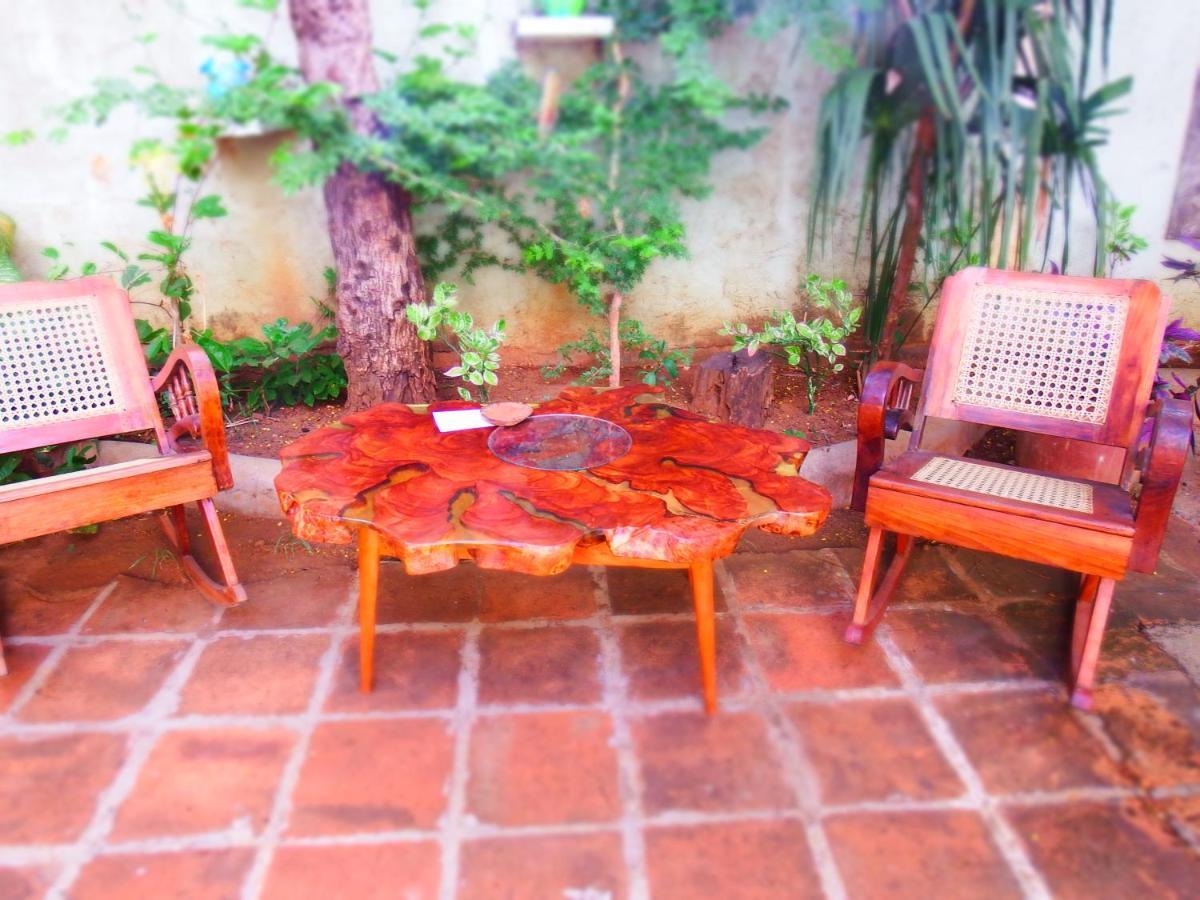 Hotel Casa Benjamin Linder Managua Esterno foto